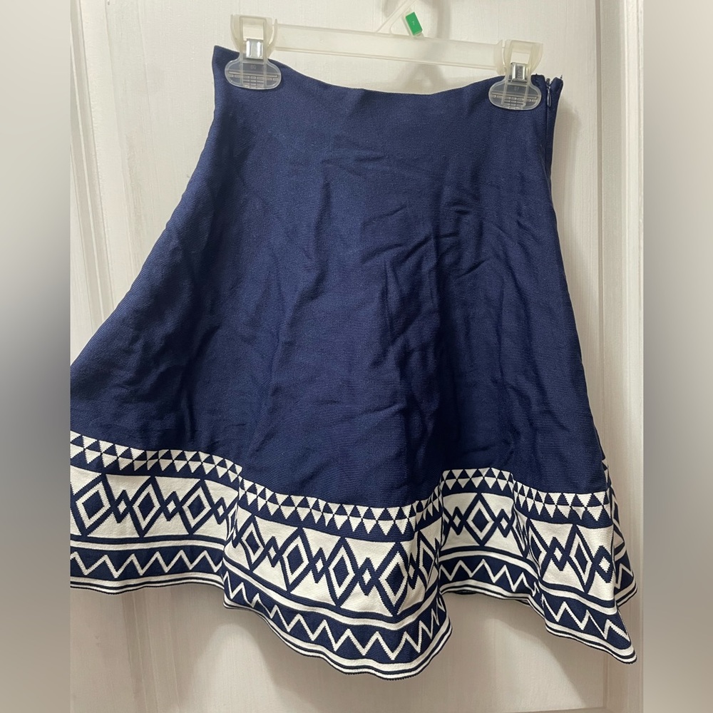 BRAND NEW Blue and white skirt
